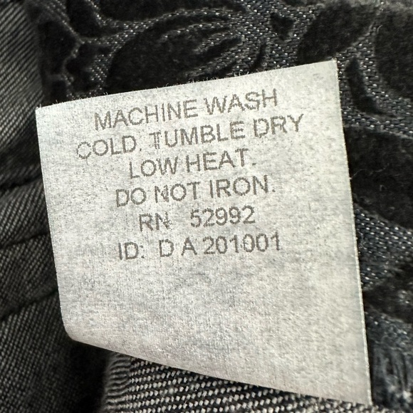 Venezia Velvet Embossed Floral Denim Skirt - Picture 13 of 13